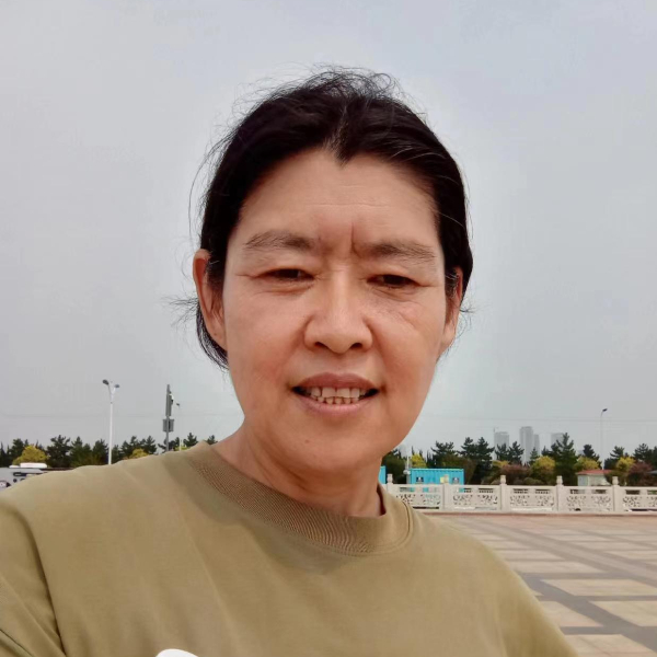 辽宁56岁单身美女真诚找对象-上海相亲网