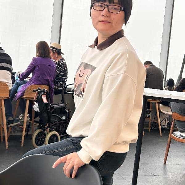 上海32岁单身美女真诚找对象-上海征婚相亲网