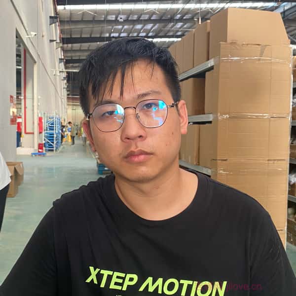 广东29岁单身帅哥真诚找对象-上海征婚相亲网