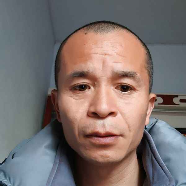 43岁岁河南单身帅哥 - 上海吉缘网