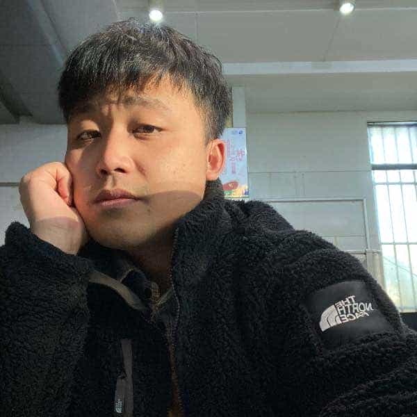 31岁岁湖南单身帅哥 - 上海吉缘网