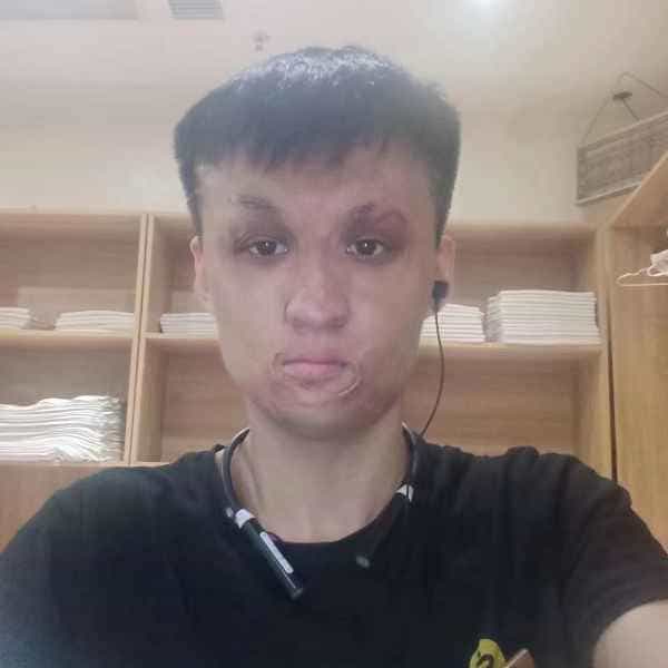 27岁岁山东单身帅哥 - 上海吉缘网