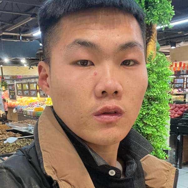 28岁岁河南单身帅哥 - 上海吉缘网