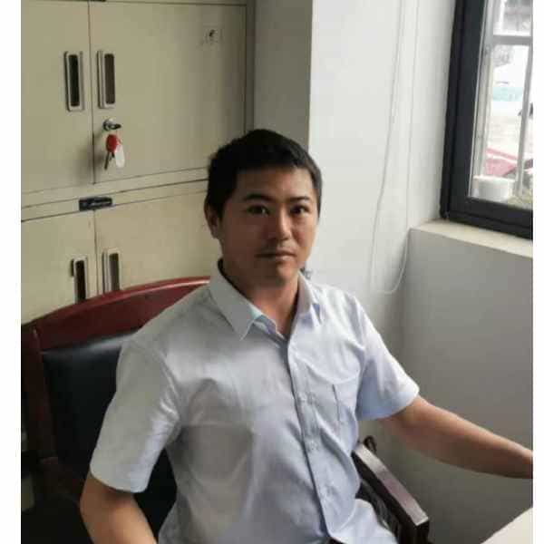 35岁岁河南单身帅哥 - 上海吉缘网