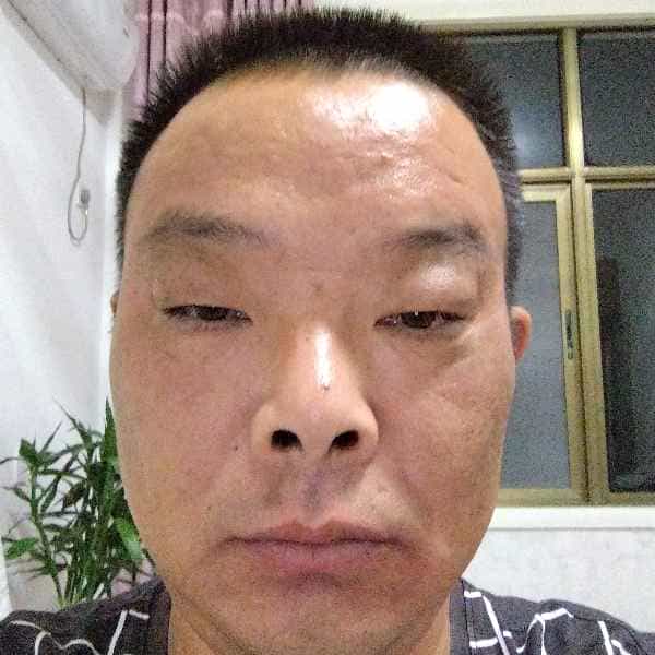 48岁岁江苏单身帅哥 - 上海吉缘网
