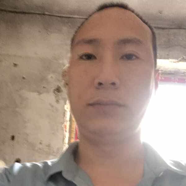 40岁岁重庆单身帅哥 - 上海吉缘网
