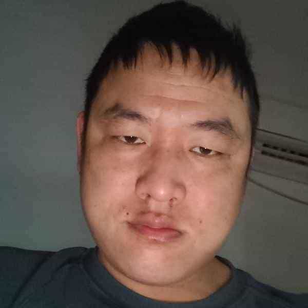 40岁岁湖南单身帅哥 - 上海吉缘网