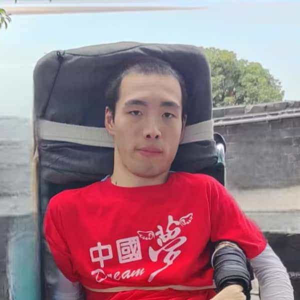 31岁岁湖南单身帅哥 - 上海吉缘网