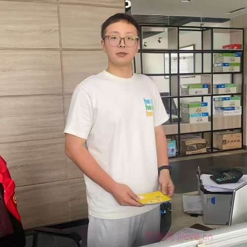 30岁岁江苏单身帅哥 - 上海吉缘网